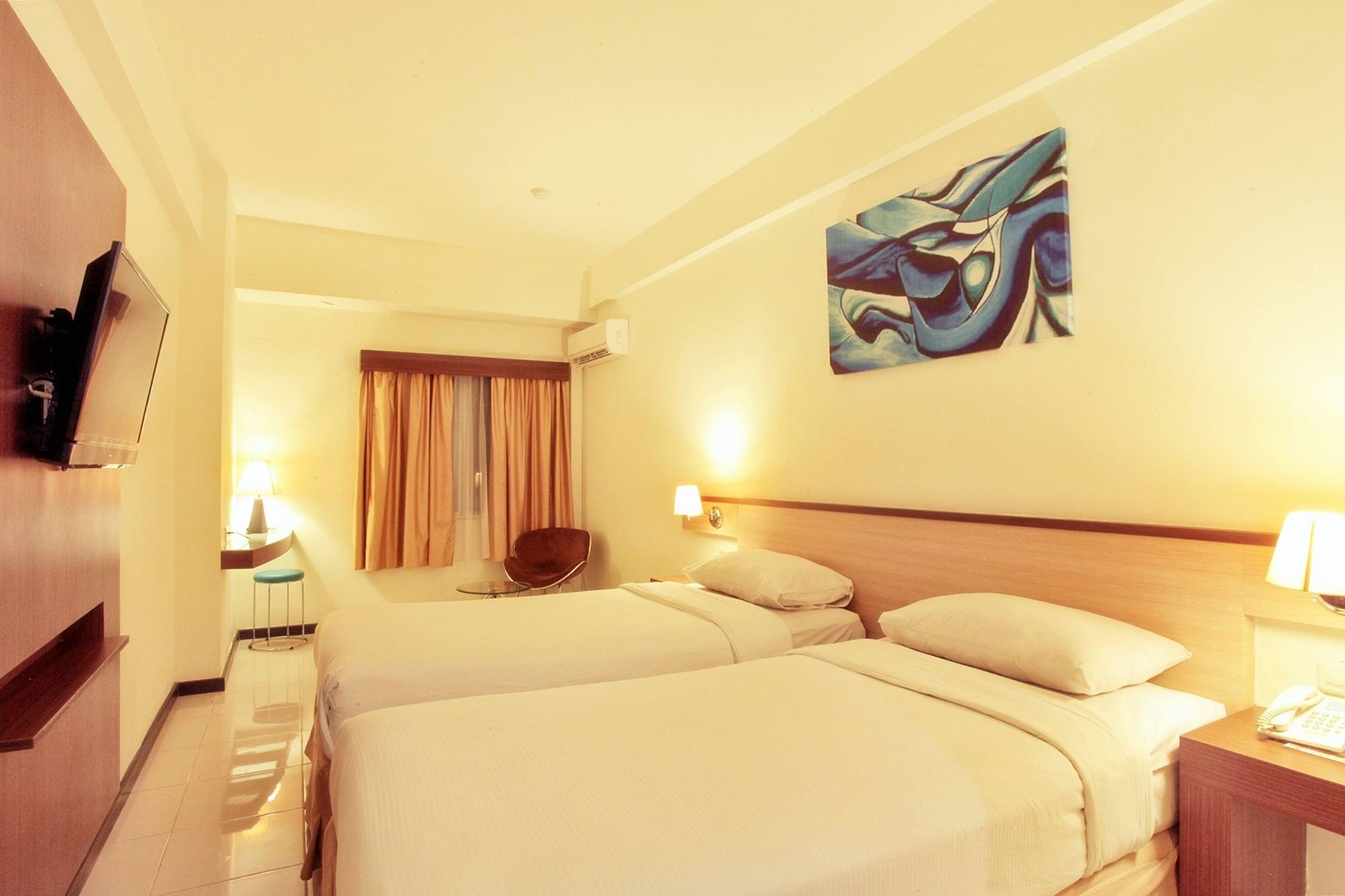 Everyday Smart Hotel - Malang Exterior foto