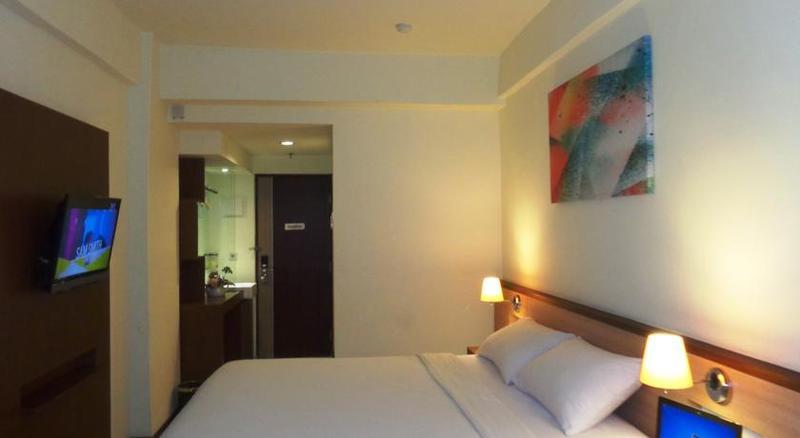 Everyday Smart Hotel - Malang Exterior foto