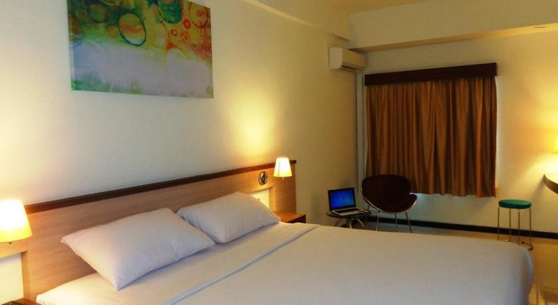 Everyday Smart Hotel - Malang Exterior foto
