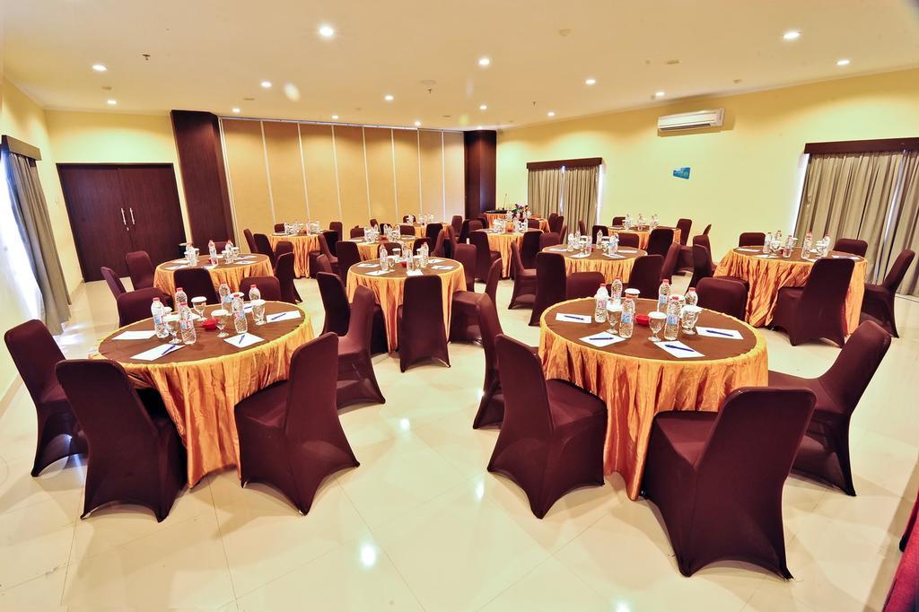 Everyday Smart Hotel - Malang Exterior foto