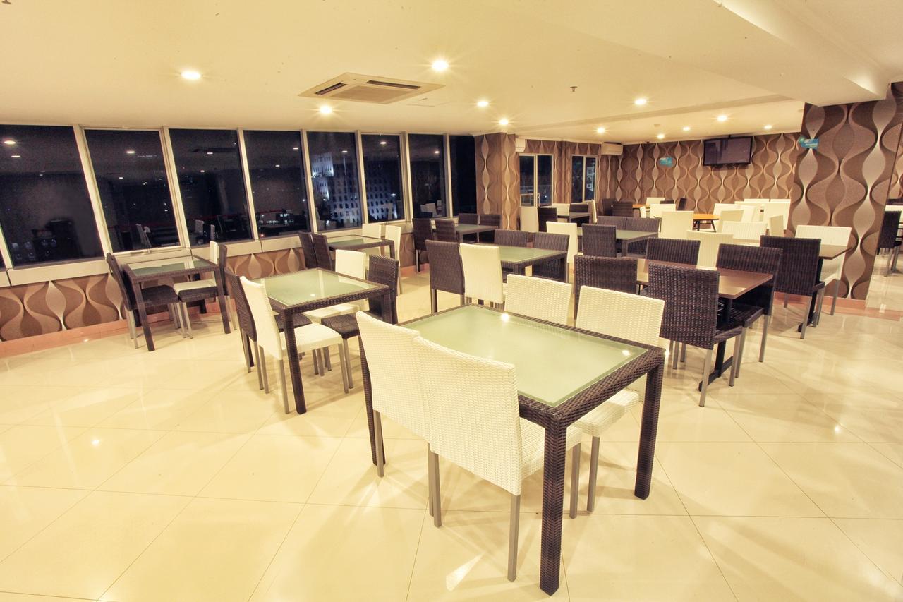 Everyday Smart Hotel - Malang Exterior foto