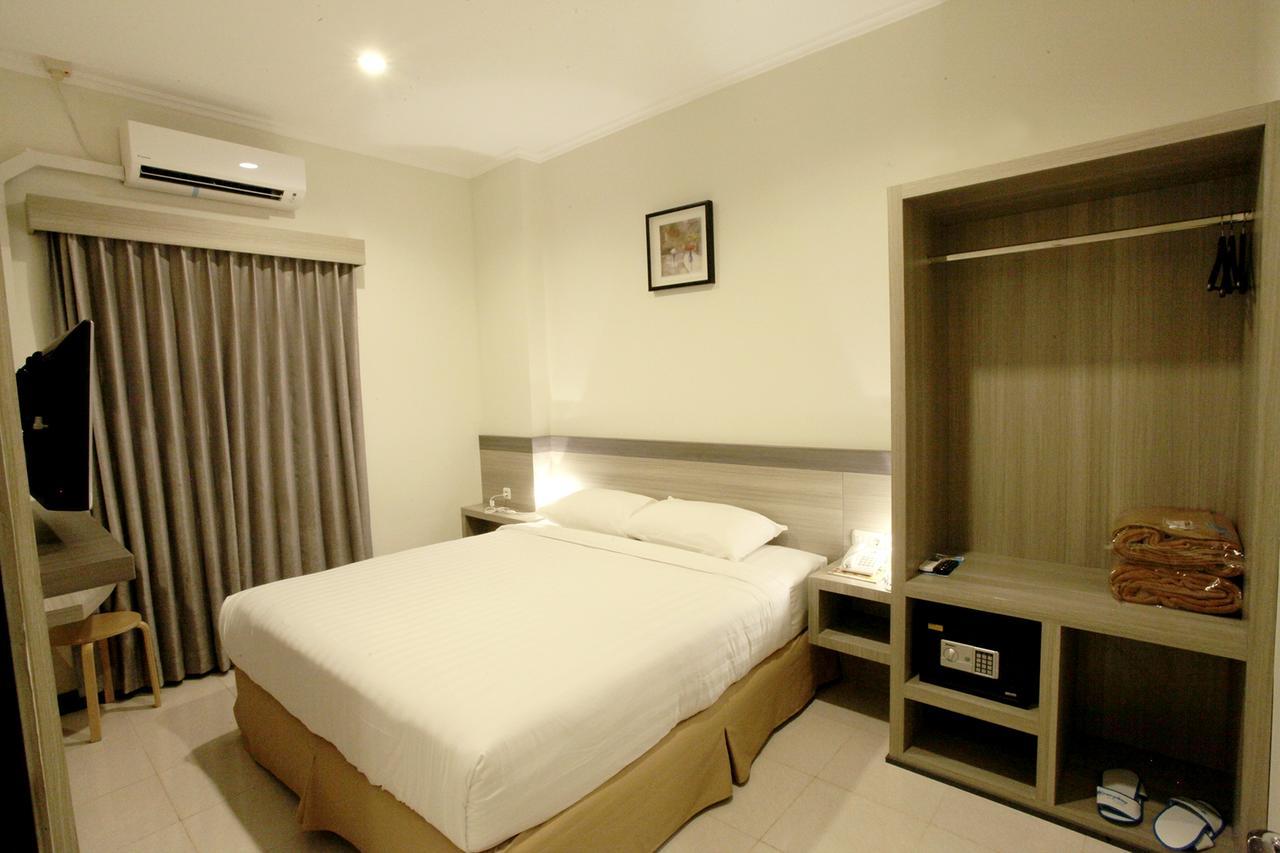 Everyday Smart Hotel - Malang Exterior foto