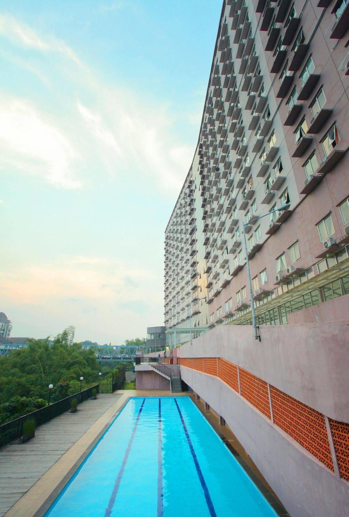 Everyday Smart Hotel - Malang Exterior foto
